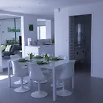 דירה Design - Superb Seaviews - 70m2 - Large Terrace - Pool - No Extra Costs *