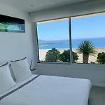 Design - Superb Seaviews - 70m2 - Large Terrace - Pool - No Extra Costs דירה בנדול