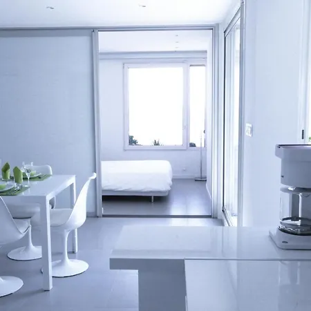 Design - Pool, Large Terrace And Panoramic Views Of Mediterranean Apartment Bandol