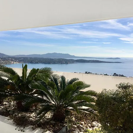 Design - Pool, Large Terrace And Panoramic Views Of Mediterranean Apartment Bandol