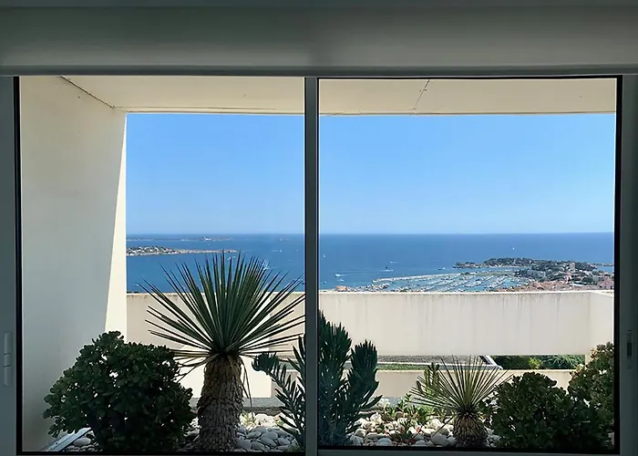 Design - Superb Seaviews - 70m2 - Large Terrace - Pool - No Extra Costs 아파트 방돌